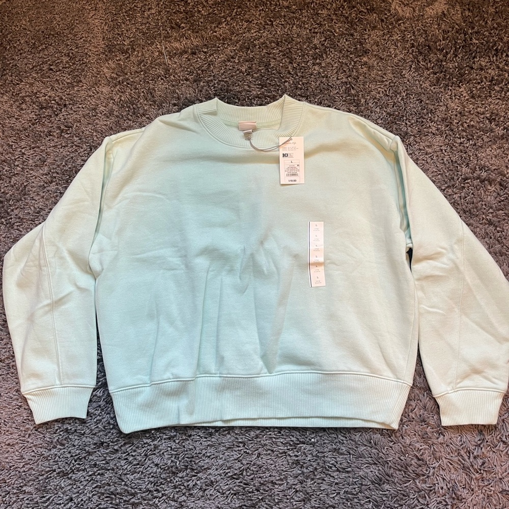 Long sleeve too